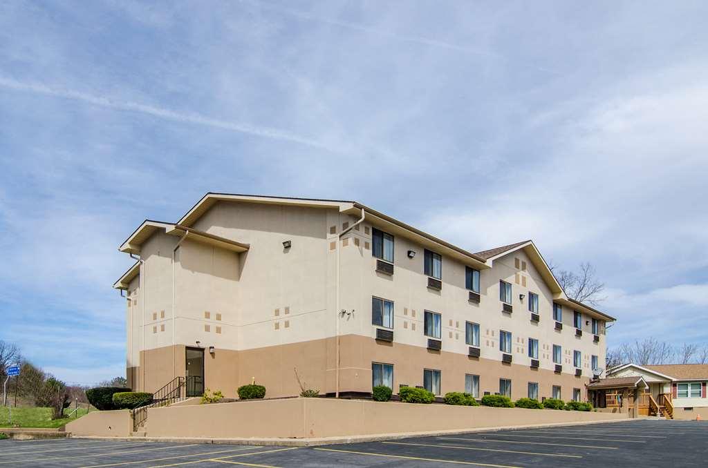 Motel 6-Montoursville, Pa - Вільямспорт Екстер'єр фото